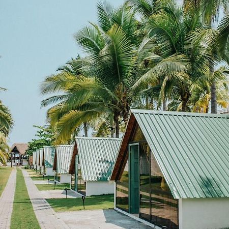 Los Olivos La Playa Hotel Y Restaurante 에스쿠인틀라 외부 사진