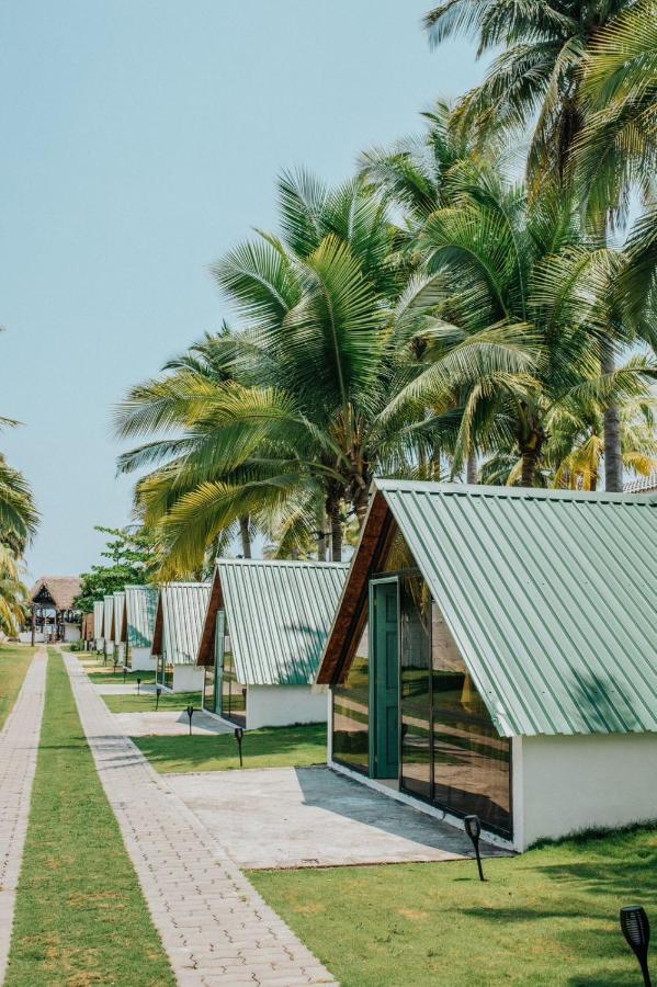 Los Olivos La Playa Hotel Y Restaurante 에스쿠인틀라 외부 사진